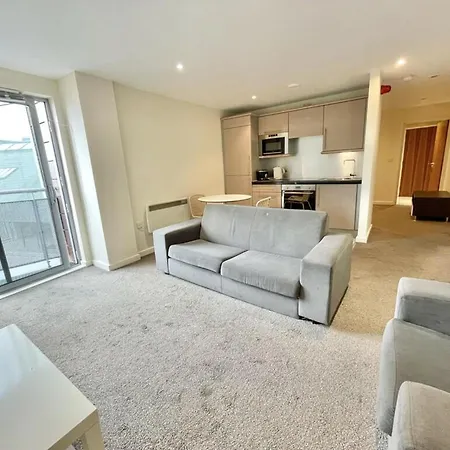 Self-catering Studio In The Centre Of Leeds شقة *